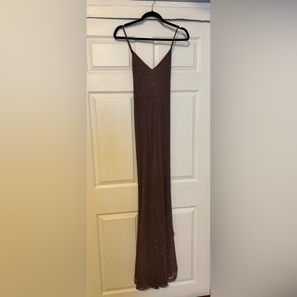 Windsor Maternity Photoshoot Dress low back sparkly stretchy gown prom dress - Picture 2 of 5